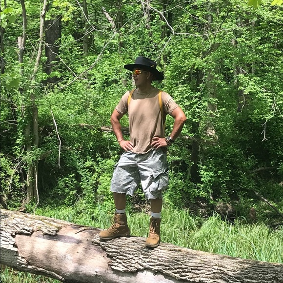 Meet your Posher, Roberto - Picture 2 of 16